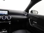 Mercedes-Benz A-klasse 180 Star Edition Luxury Line | Voorstoelen Verwarmd | DAB+ Radio | Achteruitrij Camera | Sfeerverlichting | 17" Lichtmetalen Velgen