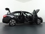 Mercedes-Benz A-klasse 180 Star Edition Luxury Line | Voorstoelen Verwarmd | DAB+ Radio | Achteruitrij Camera | Sfeerverlichting | 17" Lichtmetalen Velgen