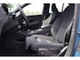 Volvo XC40 Single Motor Extended Range Plus 82 kWh | Adaptive cruise control | BLIS | Stoel + stuurverwarming | Warmtepomp | Trekhaak | Google Maps | Parkeersensoren voor + achter | Parkeercamera |
