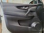 Nissan Qashqai 1.2 Connect Edition + PANODAK + NAVI !!!