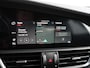Alfa Romeo Giulia 2.0 T GME AWD Veloce | 10-voudig electrisch verstelbare bestuurdersstoel met geheugenfunctie | Apple Carplay/Android Auto|telefoonintegratie premium | Cruise control adaptief met stop&go en stuurhulp