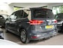 Volkswagen Touran 1.4 TSI Highline Edition R 7p | PANO | TREKHAAK | SENSOREN