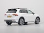 Volkswagen Tiguan 1.4 TSI eHybrid 245pk R-Line Business+ Panoramadak Navigatie Carplay Wegkl. trekhaak Camera  Headup Display 291
