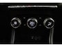 Renault Captur 1.0 TCe Intens 100 PK | Handgeschakeld | Cruise Control | Draadloze telefoonlader | Airco | Keyless entry | Camera | Licht metalen velgen | 1e eigenaar