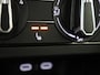 Volkswagen Taigo 1.0 TSI Life | Stoelverwarming | Achteruitrijcamera | Keyless | Adaptieve Cruise control | Navigatie | CarPlay | Draadloze telefoonlader |