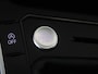 Volkswagen Taigo 1.0 TSI Life | Stoelverwarming | Achteruitrijcamera | Keyless | Adaptieve Cruise control | Navigatie | CarPlay | Draadloze telefoonlader |
