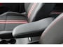 Opel Crossland 1.2-130pk Turbo GS Line. Sportieve en unieke auto ! Slechts 25.000km ! AGR stoelen, navigatie, telefoon voorbereiding., cruise cntrl, volautm. airco, metallic lak, 'Black-Red Line', LM wielen, Isofix etc.