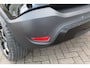 Opel Crossland 1.2-130pk Turbo GS Line. Sportieve en unieke auto ! Slechts 25.000km ! AGR stoelen, navigatie, telefoon voorbereiding., cruise cntrl, volautm. airco, metallic lak, 'Black-Red Line', LM wielen, Isofix etc.