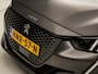 Peugeot 208 1.2 Puretech GT Automaat (VIRTUAL COCKPIT, APPLE CARPLAY, GROOT NAVI, 360 CAMERA, LEDER, SFEERVERLICHTING, SPORTSTOELEN, ADAPTIVE CRUISE, GETINT GLAS, LM VELGEN, NIEUWSTAAT)