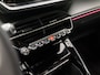 Peugeot 208 1.2 Puretech GT Automaat (VIRTUAL COCKPIT, APPLE CARPLAY, GROOT NAVI, 360 CAMERA, LEDER, SFEERVERLICHTING, SPORTSTOELEN, ADAPTIVE CRUISE, GETINT GLAS, LM VELGEN, NIEUWSTAAT)