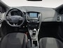 Ford Focus Wagon 1.0 ST-Line | Cruise Control | Apple Carplay/Android Auto | Climate Control | Parkeersensoren | 18" inch velgen | Privacy Glass |