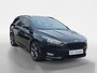 Ford Focus Wagon 1.0 ST-Line | Cruise Control | Apple Carplay/Android Auto | Climate Control | Parkeersensoren | 18" inch velgen | Privacy Glass |
