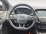 Ford Focus Wagon 1.0 ST-Line | Cruise Control | Apple Carplay/Android Auto | Climate Control | Parkeersensoren | 18" inch velgen | Privacy Glass |