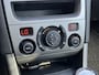 Peugeot 308 SW 1.6 VTi XS 7P Gebruikssporen Clima, Pano, Navi, Cruise control, Radio Bij de verkoop van gebruikte voertuigen door CD-Cars wordt geen standaard garantie verstrekt. De koper aanvaardt het voertuig in de staat waarin het zich bevindt op het moment van aankoop, in
