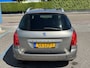 Peugeot 308 SW 1.6 VTi XS 7P Gebruikssporen Clima, Pano, Navi, Cruise control, Radio Bij de verkoop van gebruikte voertuigen door CD-Cars wordt geen standaard garantie verstrekt. De koper aanvaardt het voertuig in de staat waarin het zich bevindt op het moment van aankoop, in
