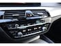BMW 5-Serie 520i M-Sport High Executive Harman Kardon / Leder Dashboard / Camera / 19inch