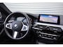 BMW 5-Serie 520i M-Sport High Executive Harman Kardon / Leder Dashboard / Camera / 19inch