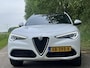 Alfa Romeo Stelvio 2.0 T AWD Super B-TECH | Harman Kardon | Panodak |