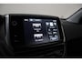 Peugeot 2008 1.6 VTi Active 120 PK | Handgeschakeld | Trekhaak | Touchscreen | Radio | Climate Control | Bluetooth | Cruise Control | Parkeersensor