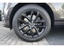 Land Rover Range Rover Velar 2.0 P400e AWD Dynamic Edition PHEV | Schuif/Kantel dak | Voorstoelen / Achterbank verwarmd |