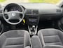 Volkswagen Golf 1.6-16V Comfortline top onderhouden, prachtige auto!!