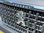 Peugeot 2008 1.2 PureTech Blue Lion Navi,Pano,Trekhaak,110pk,Airco,Cruise,Pdc,Dealer Onderhouden,Lmv,Nieuwe Apk bij Aflevering