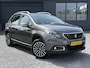 Peugeot 2008 1.2 PureTech Blue Lion Navi,Pano,Trekhaak,110pk,Airco,Cruise,Pdc,Dealer Onderhouden,Lmv,Nieuwe Apk bij Aflevering