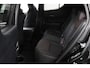 Toyota C-HR 1.2 Executive Automaat | Trekhaak 1300 KG | Stoelverwarming | Parkeersensoren Rondom | Lederen/stof Bekleding |