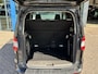 Ford Tourneo Courier 1.0 Titanium 100PK Cruise Navi Camera Climate Stoelverwarming Verwarmde Voorruit Parkeersensoren Privacy Glass *Compleet*