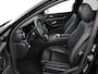Mercedes-Benz E-klasse 300de Luxury | Nappaleder | Luchtvering | Adaptive cruise | Carplay | 360 camera | Stoel & achterbankverwarming | Sfeerverlichting | DAB | Navigatie | Widescreen
