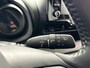 Toyota Yaris 1.5 Hybrid Team Deutschland | Navigatie | Parkeercamera | 16'' L.M. Velgen