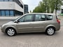 Renault Grand Scenic 2.0-16V Business L. PANO CRUISE CLIMA TRHK NAP!