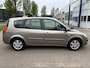 Renault Grand Scenic 2.0-16V Business L. PANO CRUISE CLIMA TRHK NAP!