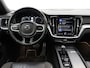 Volvo V60 B4 AUT(8) R-DESIGN SCHUIFDAK HARMAN KARDON 19INCH TREKHAAK KEYLE