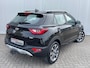 Kia Stonic 1.0 T-GDi DynamicLine Navigatie, Airco, Cruise Control, 17"Lm, Trekhaak, Achteruitrijcamera