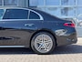 Mercedes-Benz E-klasse E 300 e AMG Line | Smartphone integratie | Achteruitrijcamera | Dodehoekassisent | Distronic | Spoorassistent | Winterpakket | Trekhaak