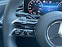 Mercedes-Benz E-klasse E 300 e AMG Line | Smartphone integratie | Achteruitrijcamera | Dodehoekassisent | Distronic | Spoorassistent | Winterpakket | Trekhaak