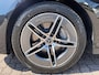 Mercedes-Benz E-klasse E 300 e AMG Line | Smartphone integratie | Achteruitrijcamera | Dodehoekassisent | Distronic | Spoorassistent | Winterpakket | Trekhaak