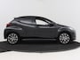 Toyota Yaris 1.5 Hybrid 130 Executive Blind Spot | Parkeersensoren | Stoelverwarming | Stuurwielverwarming | LED