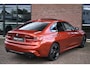 BMW 3-Serie 330e M-Sport Pano ACC HUD 360 H/K Laser El-zetels El-klep 19inch