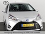 Toyota Yaris 1.5 HYBRID SILVERLINE STYLE AUTOMAAT 