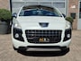 Peugeot 3008 1.6 THP Blue Lease Executive Panoramadak/Zwart leder/Trekhaak.
