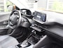 Peugeot 2008 Allure 1.2 PureTech 130PK EAT8 Automaat Navigatie, Achteruitrijcamera, Parkeersensoren, Dab, Apple Carplay. Android Auto
