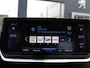 Peugeot 2008 Allure 1.2 PureTech 130PK EAT8 Automaat Navigatie, Achteruitrijcamera, Parkeersensoren, Dab, Apple Carplay. Android Auto