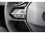 Peugeot 308 1.6 Plug-in Hybrid 180 Allure Avantage | Navigatie | Camera | Adap. Cruise control | Comfortstoelen | Stoel+stuurverwarming | 17" lichtmetalen velgen |