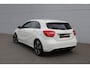Mercedes-Benz A-klasse 180 Prestige (96.901Km Sportinterieur Clima Cruise Navi/Camera BiXenon 18InchLMV Pdc V+A PrivacyGlass)