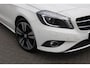 Mercedes-Benz A-klasse 180 Prestige (96.901Km Sportinterieur Clima Cruise Navi/Camera BiXenon 18InchLMV Pdc V+A PrivacyGlass)