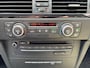 BMW 3-Serie Touring 318i Business Line leder navi