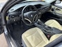 BMW 3-Serie Touring 318i Business Line leder navi