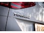 Volkswagen Touran 1.4 TSI Highline R | 7 persoons | Automaat | Cruise Control | Camera | Parkeer hulp | Navigatie |